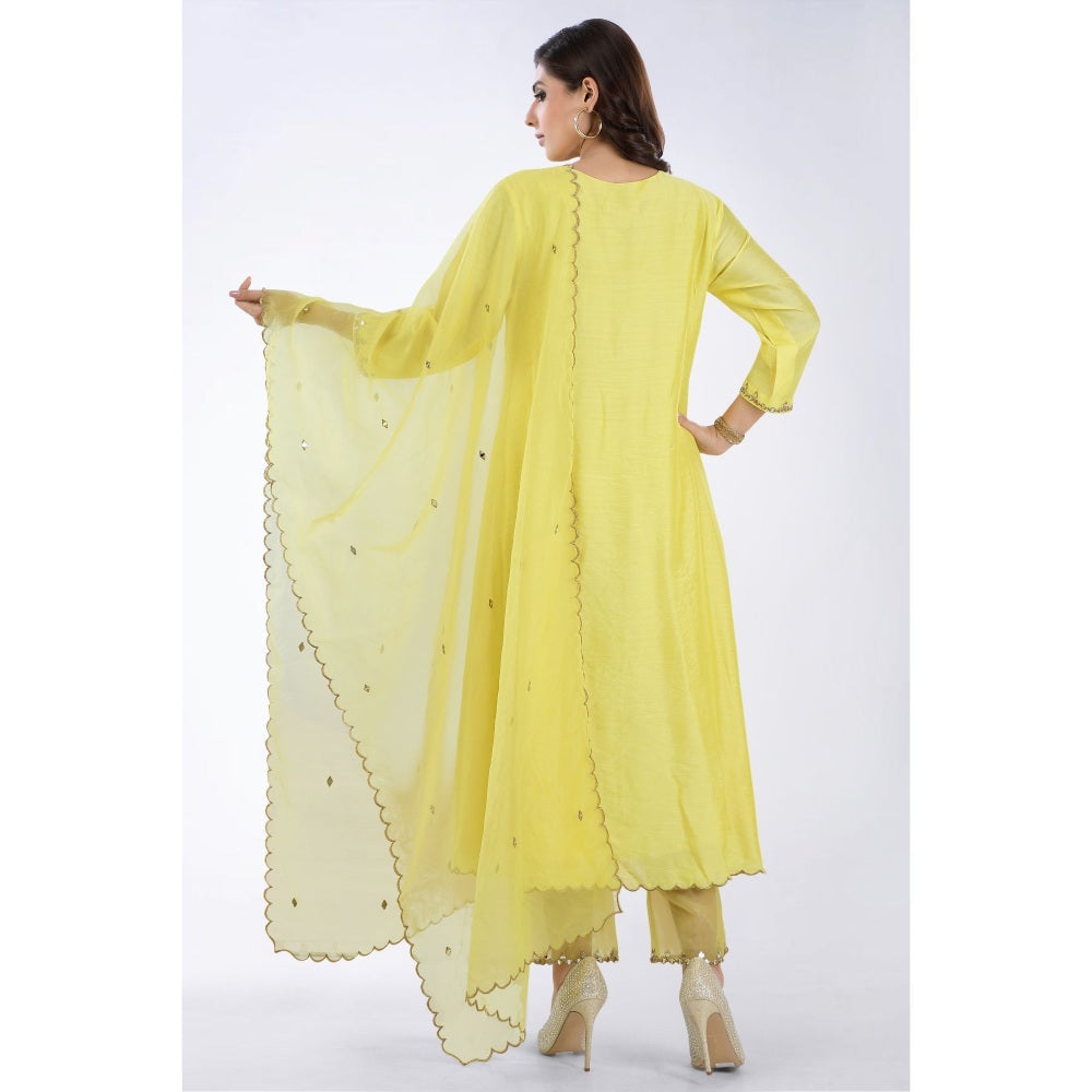 Asaga Naaz Lemon Embroidered Kurta with Pants and Organza Dupatta (Set of 3)