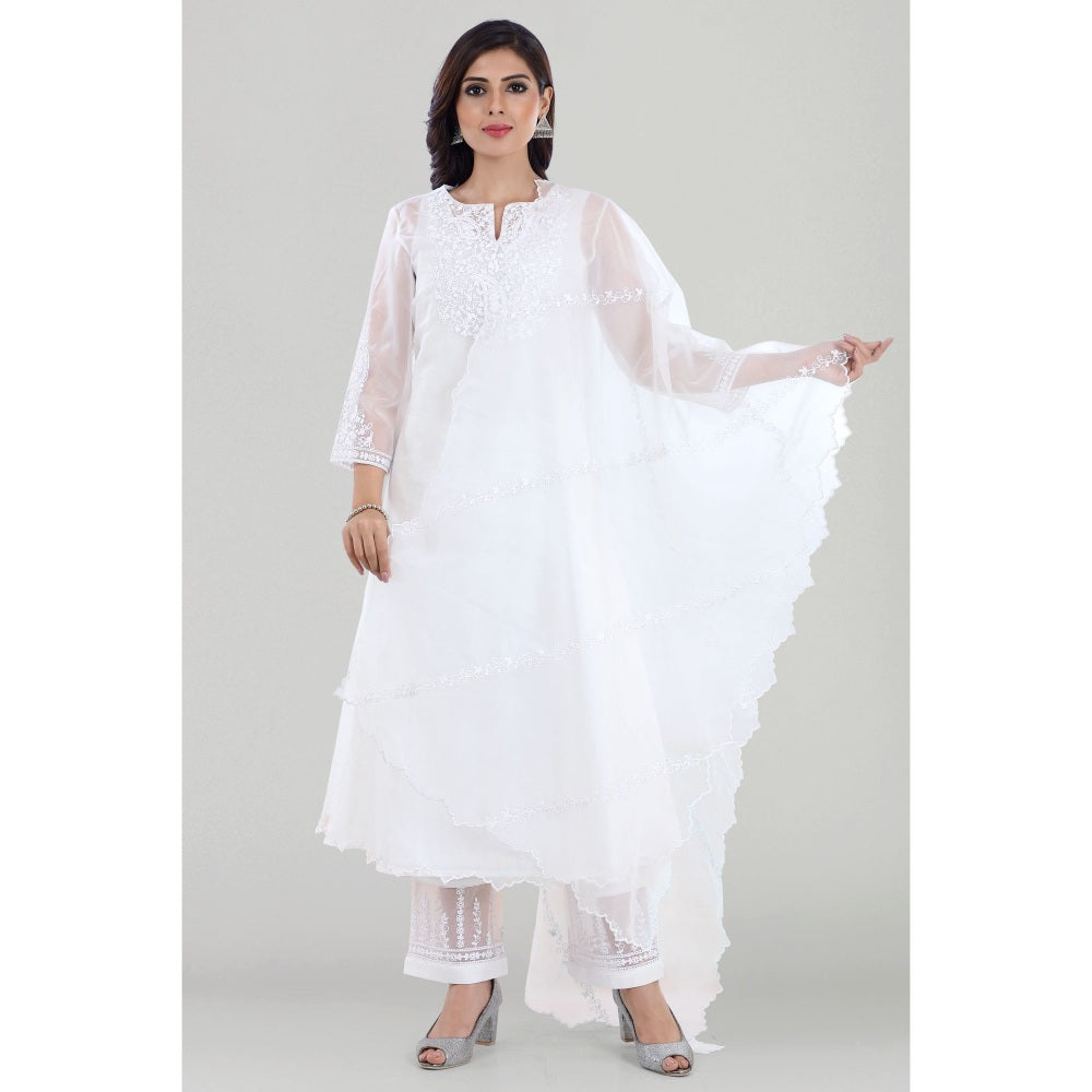 Asaga Shabnam White Dori Embroidered Chanderi Kurta with Pants and Dupatta (Set of 3)