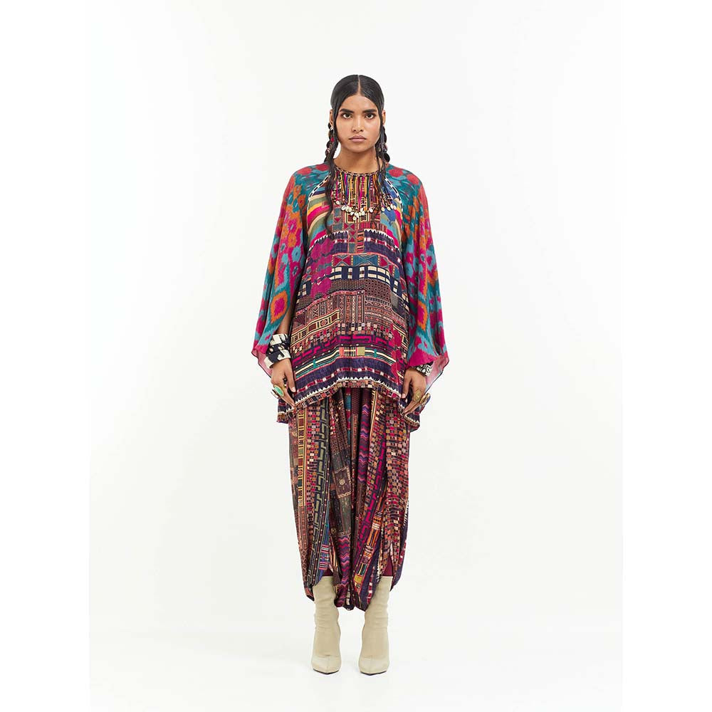 Aseem Kapoor Mariyam Kaftan Kurti