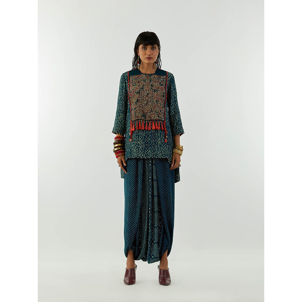 Aseem Kapoor Teal Mitra Short Kurta With Draped Trouser (Set of 2)