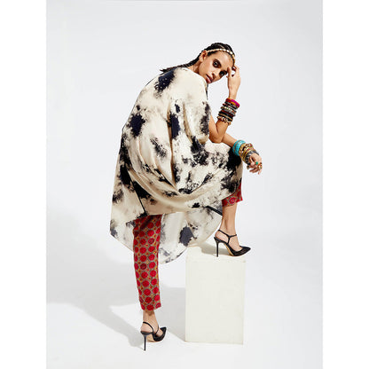 Aseem Kapoor Beige Ritu Tunic With Pant (Set of 2)