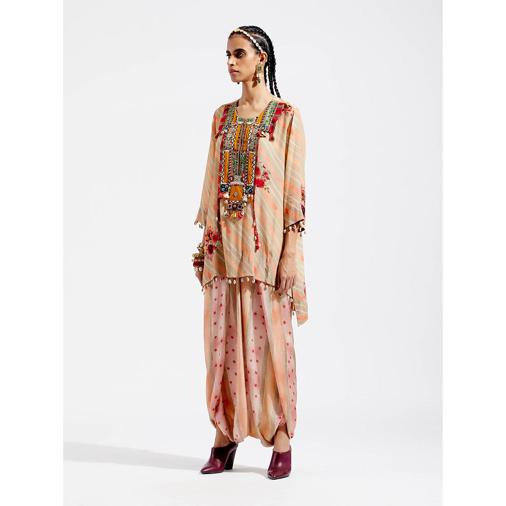 Aseem Kapoor Peach Mitra Short Kurta With Draped Trouser (Set of 2)