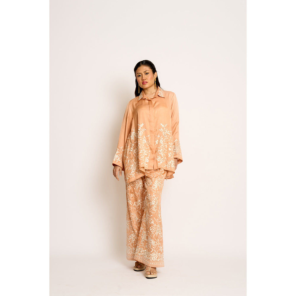 ASHTAR Peach Fuzz Alaya Twin Co-ord (Set of 2)