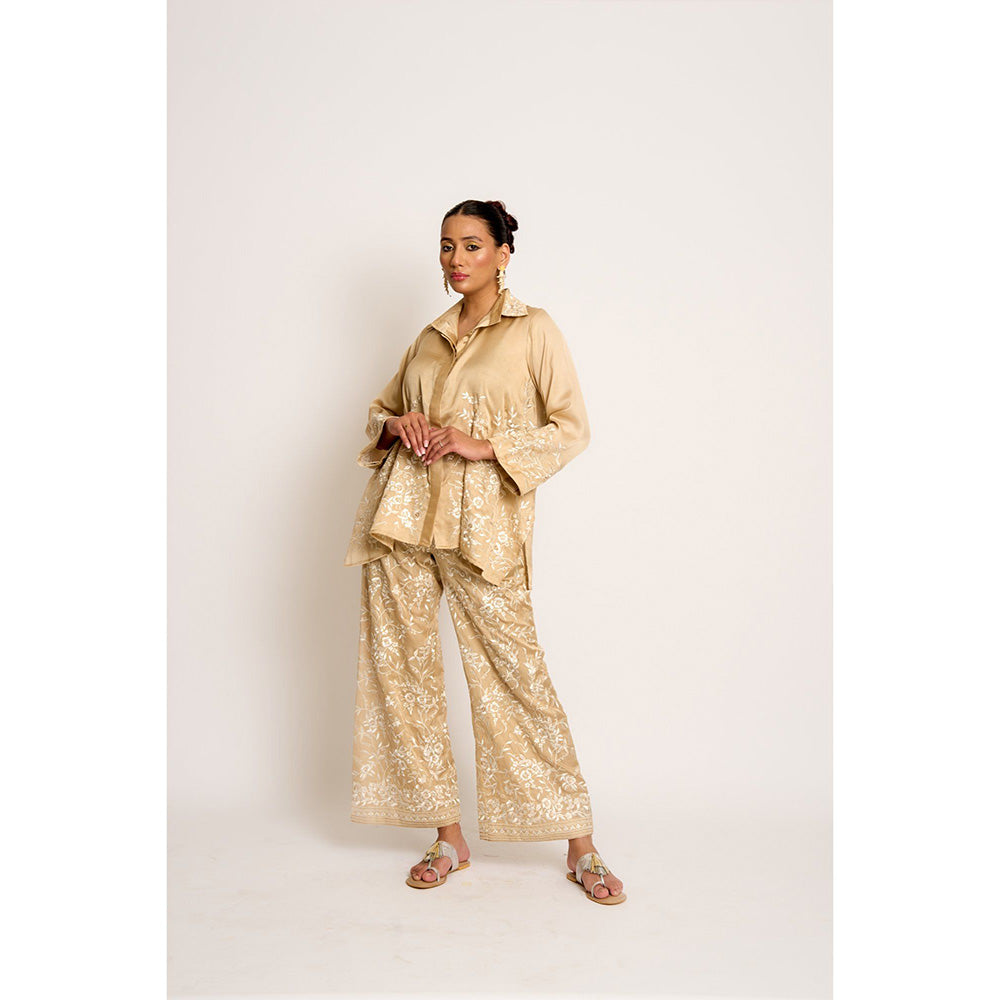 ASHTAR Beige Alaya Twin Co-ord (Set of 2)