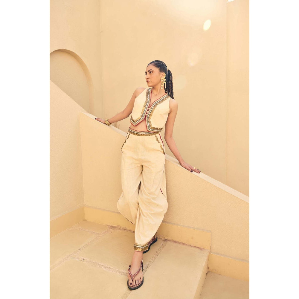 ASHNA VASWANI Cream Devi Khadi Co-Ord Set