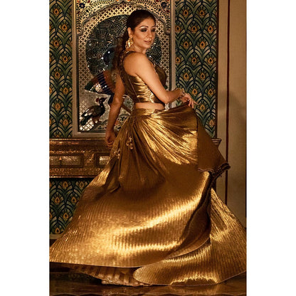 ASHNA VASWANI Gold Waist Coat With Lehenga Indo Western Fusion