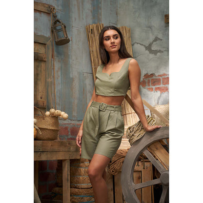 ASHITA FERNANDES Women Green Solid Crop Top