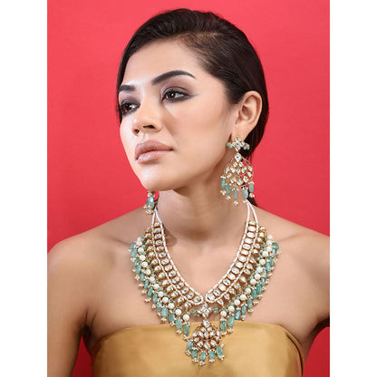 Auraa Trends 22KT Gold Plated Kundan Classic Blue Beads Necklace Set