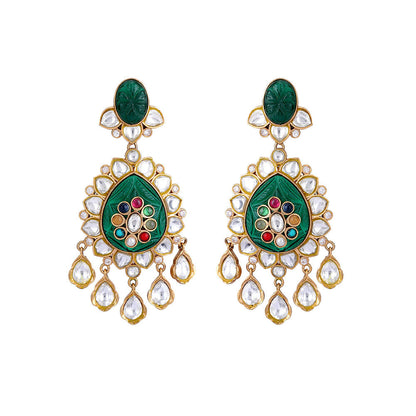 Auraa Trends 22KT Gold Plated Kundan Classic Red And Green Necklace Set