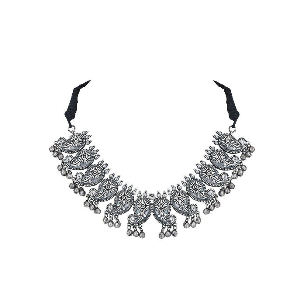 Auraa Trends Women Classic Oxidised Grey Necklace Set