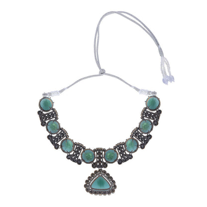 Auraa Trends 22KT Gold Plated Classic Kundan Green Necklace Set for women