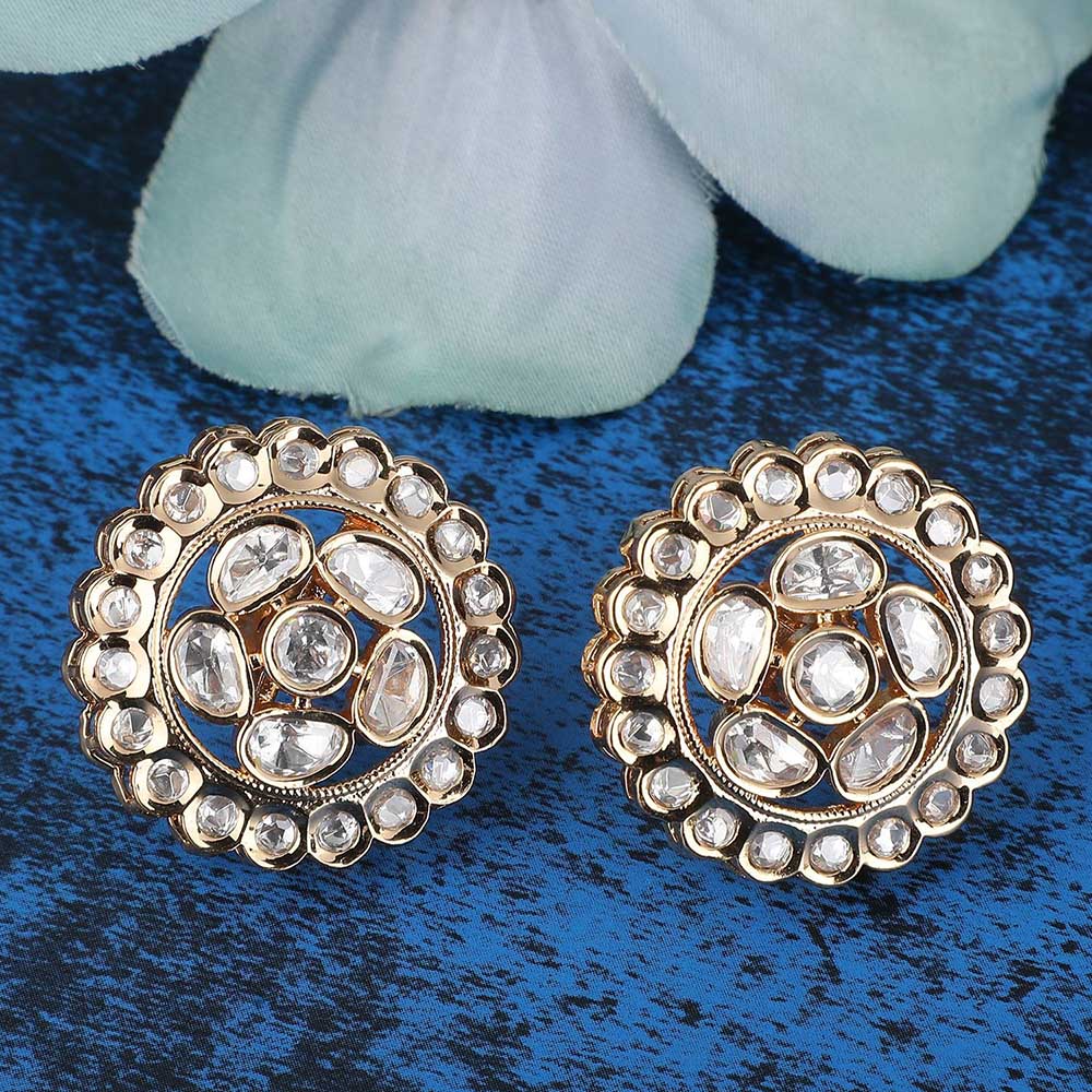 Auraa Trends 22KT Gold Plated Elegant Kundan White Studs Earrings Set for women
