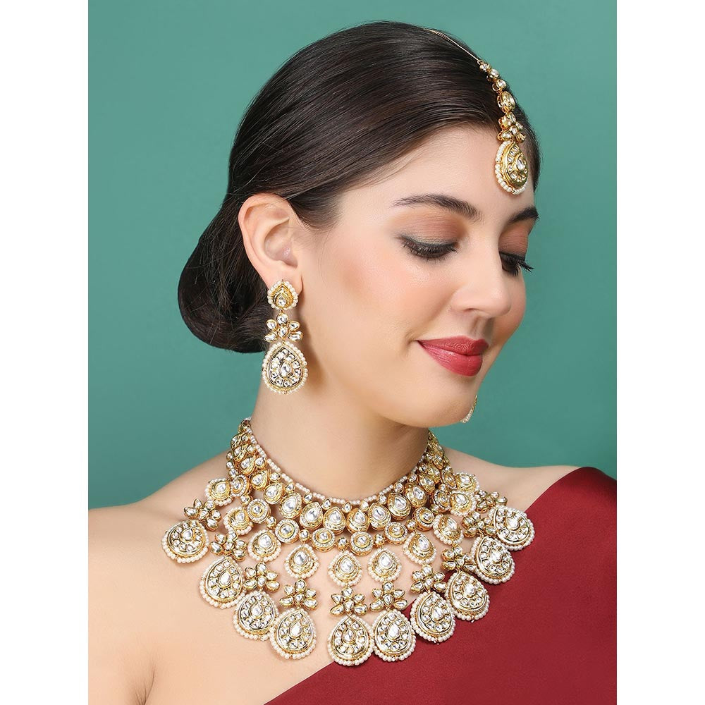 Auraa Trends 22KT Gold Plated Kundan Classic White Stone Necklace Set for women