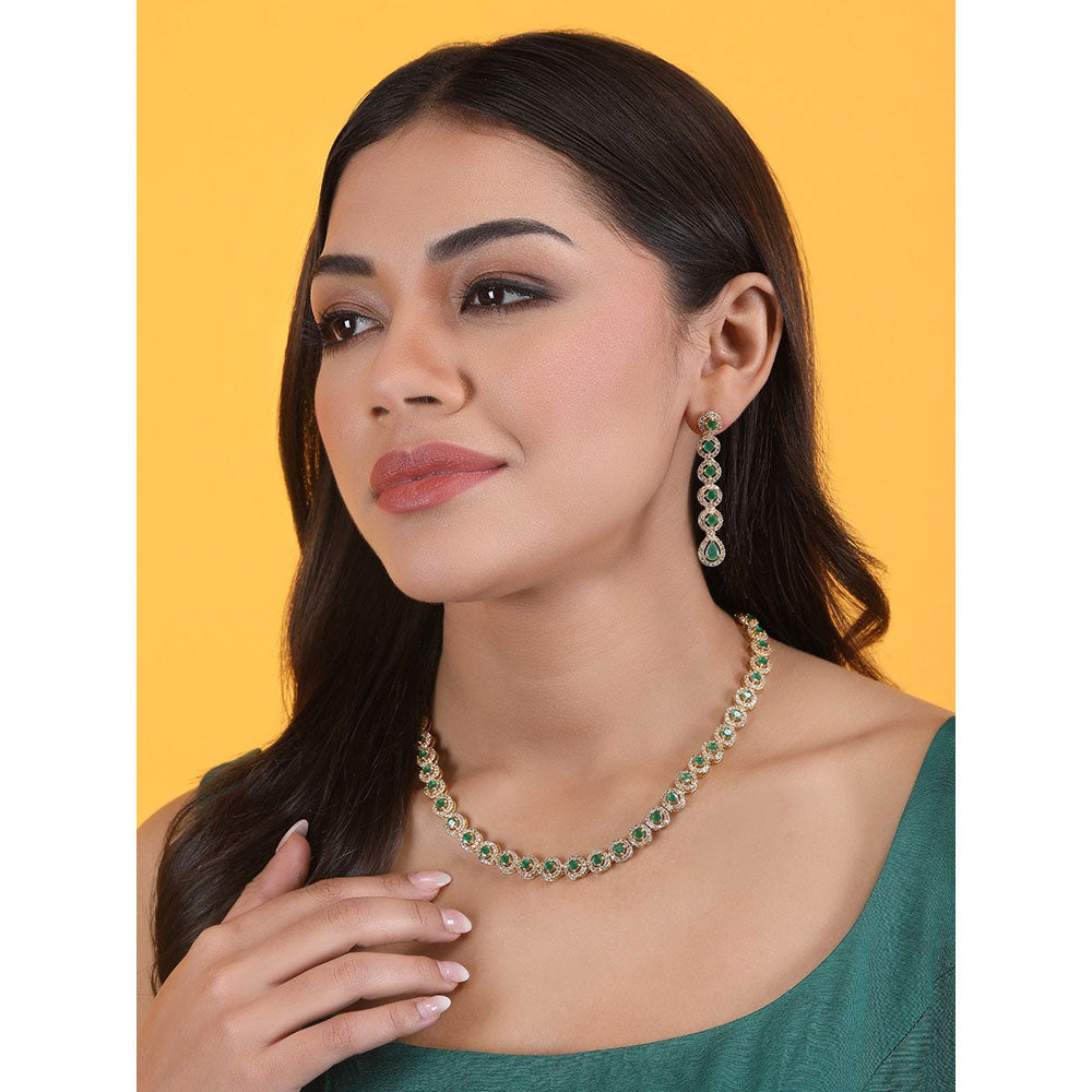 Auraa Trends 22Kt Gold Plated Kundan Classic Green Jewellery Set For Women And Girls