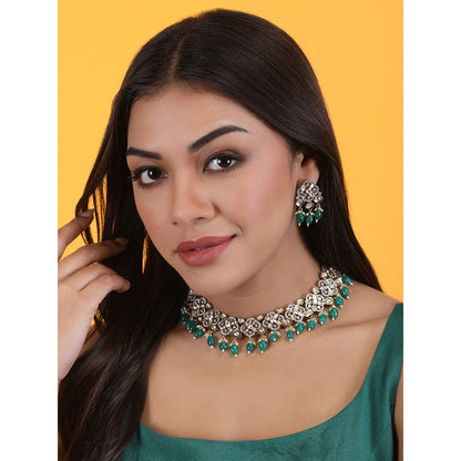 Auraa Trends 22K Gold Plated Green Kundan Studded Choker Jewellery Set For Women