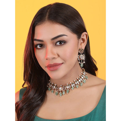 Auraa Trends Green Kundan Jade Glow Embellished Jewellery Set For Women
