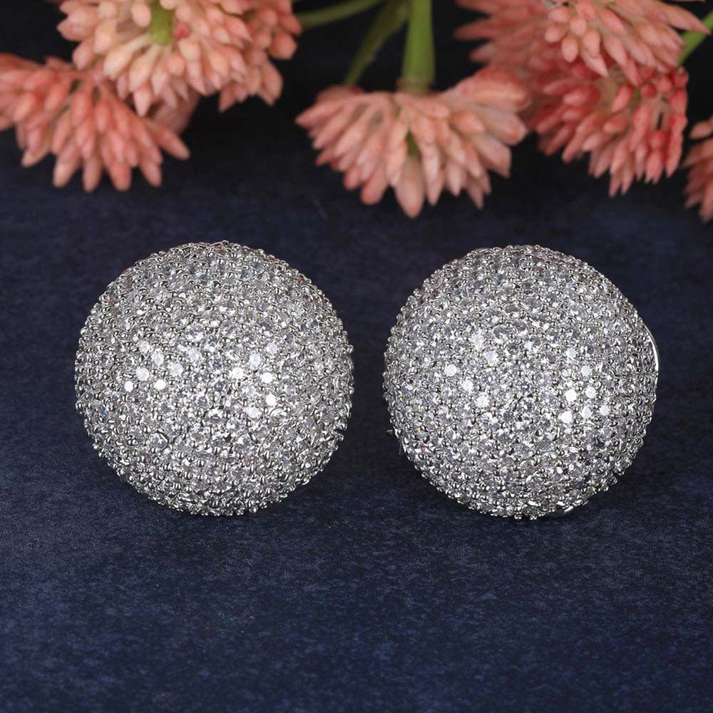 Auraa Trends Circular Stud Earrings Alloy