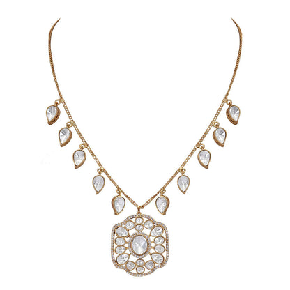 Auraa Trends 22Kt Gold Plated Kundan Jewellery Set For Women