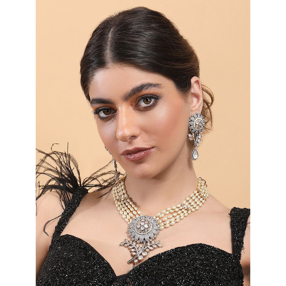 Auraa Trends 22Kt Gold Plated Kundan White Choker Jewellery Set