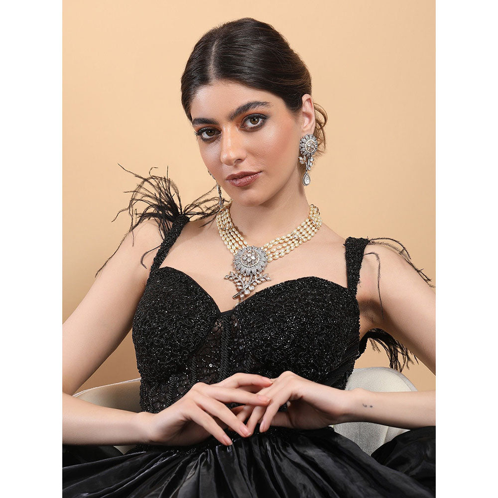 Auraa Trends 22Kt Gold Plated Kundan White Choker Jewellery Set