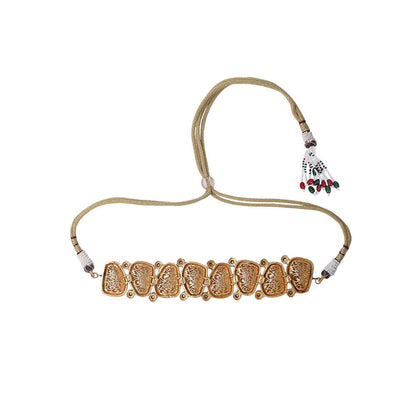 Auraa Trends 22Kt Gold Plated Kundan Black And White Jewellery Set