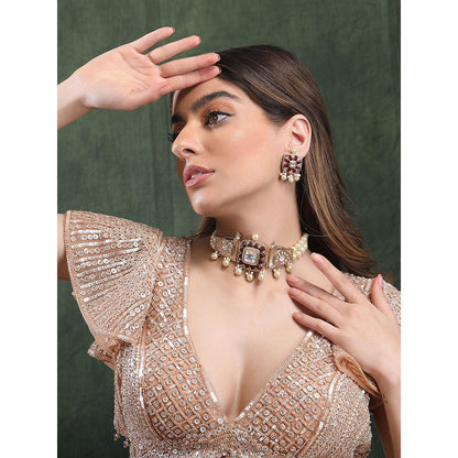 Auraa Trends 22Kt Gold Plated Kundan Maroon And Gold Choker Jewellery Set