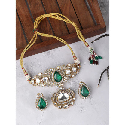 Auraa Trends Gold Plated Kundan Polka & Green Stone Choker Jewellery Set