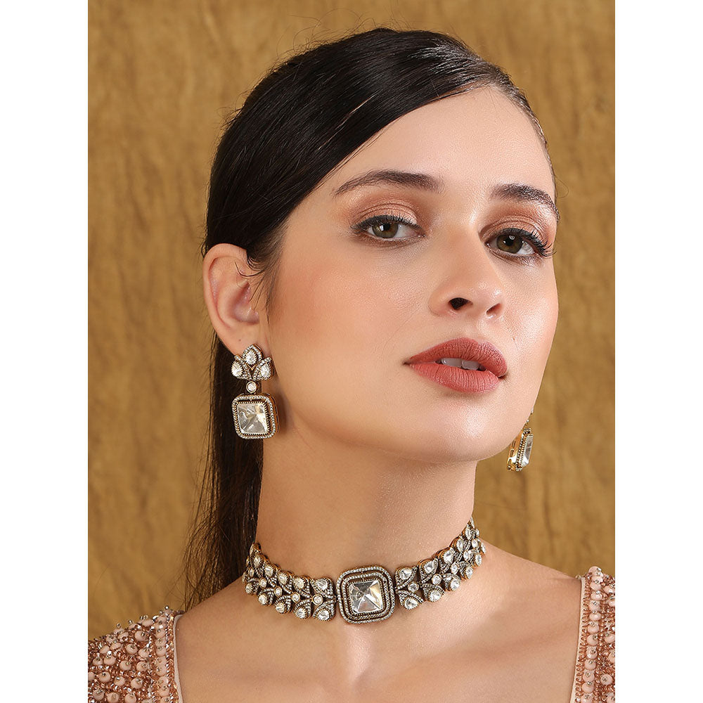Auraa Trends White Stones Exquisite Necklace and Earrings