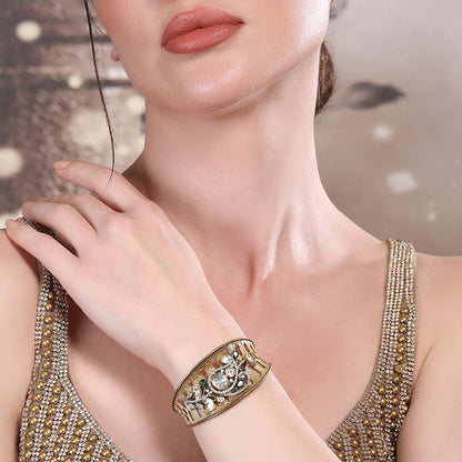 Auraa Trends Green Antique Gold-Plated Bracelet