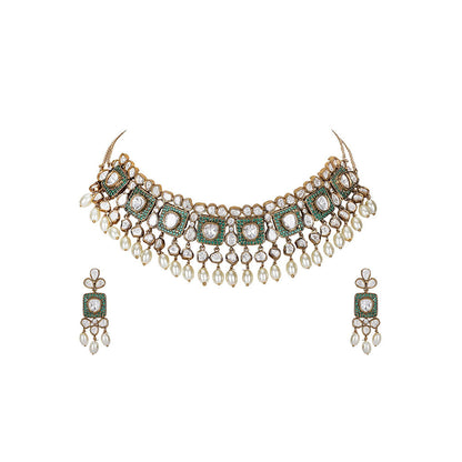 Auraa Trends Green Royal Kundan Pearl Choker Necklace Set