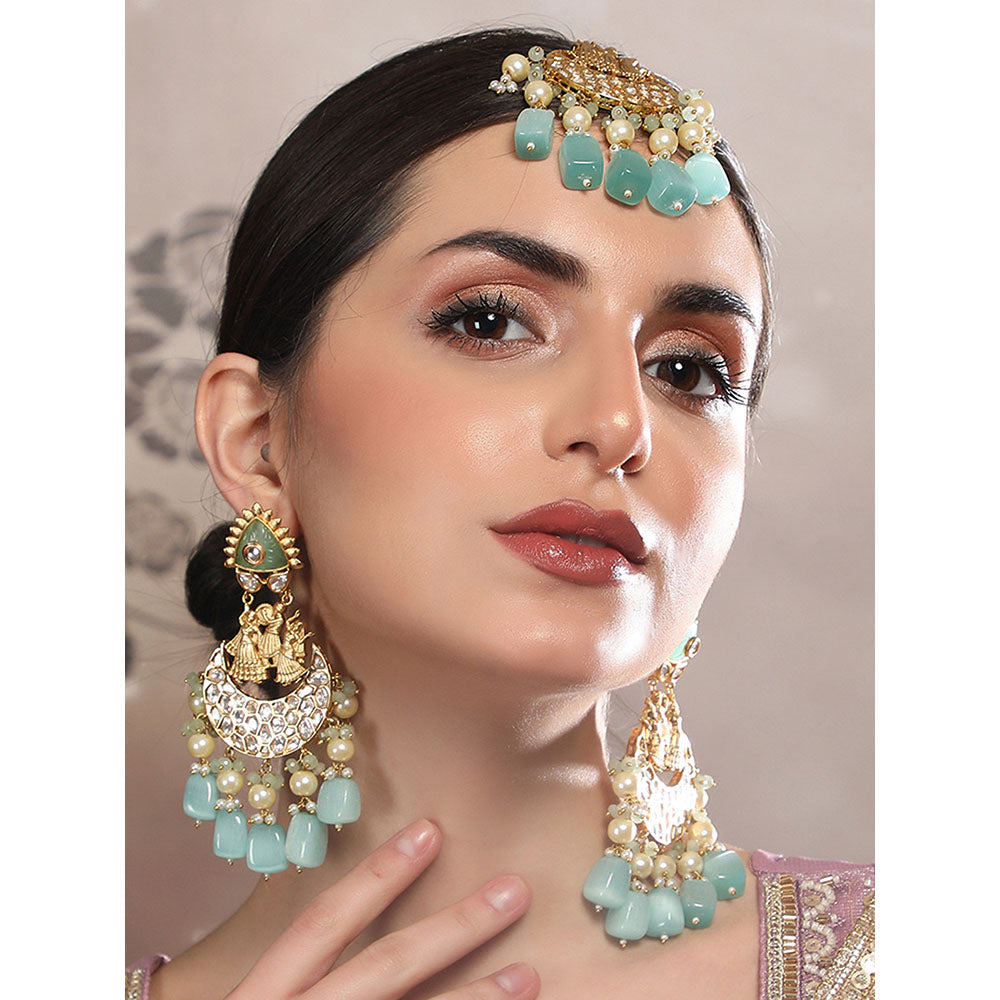 Auraa Trends Traditional Kundan and Pearl Chandbali Earrings with Maang Tikka Set