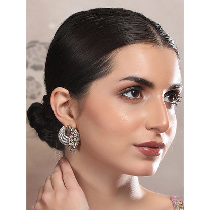 Auraa Trends Luxe Crescent Diamond Stud Earrings