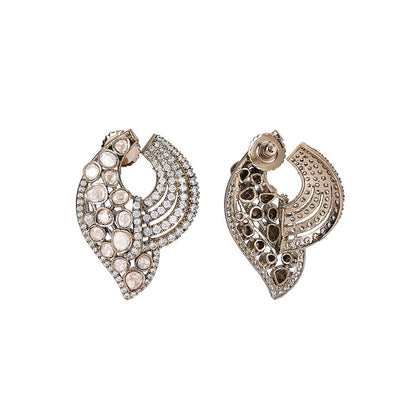 Auraa Trends Luxe Crescent Diamond Stud Earrings