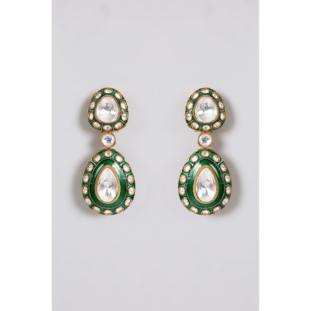 Auraa Trends Emerald Green Kundan and White stone Bridal Necklace Set