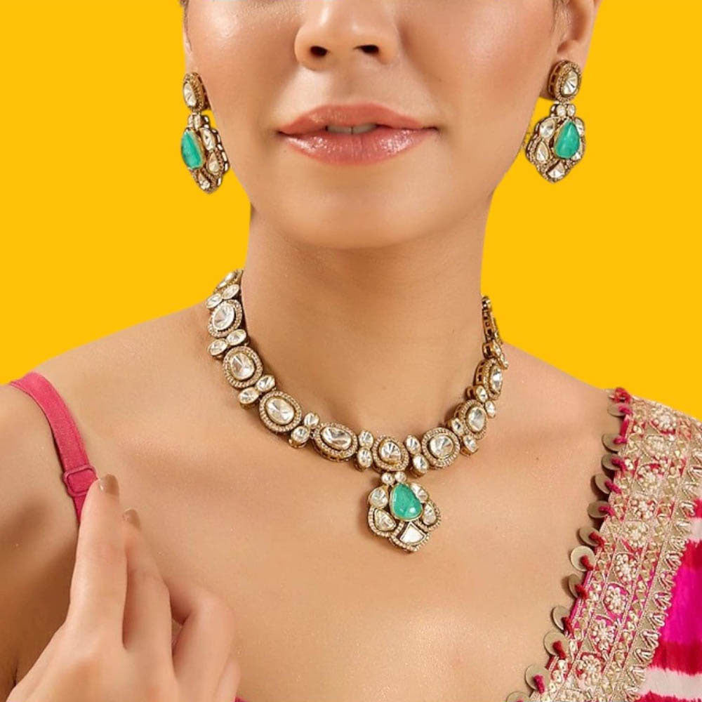 Auraa Trends Gold-Plated Kundan and Green Stone Necklace Set