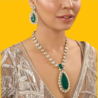 Auraa Trends Gold-Plated Emerald Green Stone Studded Necklace Set
