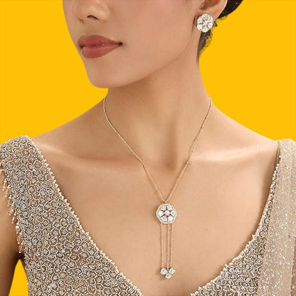 Auraa Trends Elegant White Floral Kundan Necklace Set