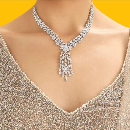 Auraa Trends Glamorous American Diamond Necklace Set