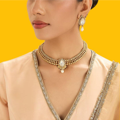 Auraa Trends Elegant Gold-Plated Kundan Choker Necklace Set