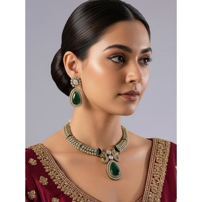 Auraa Trends Two-Tone Finish Kundan Polka and Green Stone Jewellery Set
