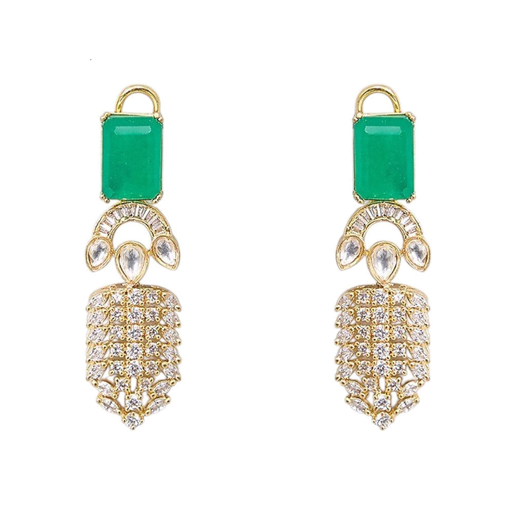 Auraa Trends Gold Finish Kundan Polka and Green Stone Choker Jewellery Set