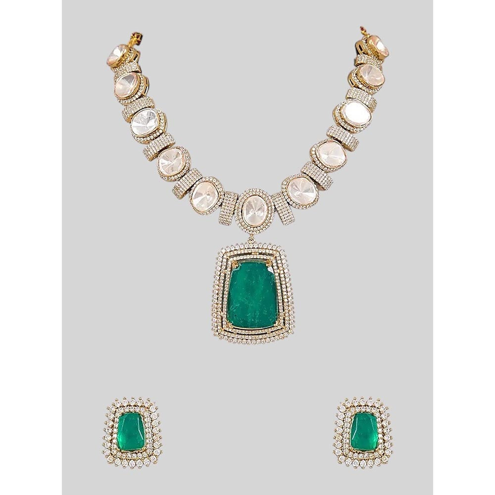 Auraa Trends Elegant Green Pendant Kundan Choker Jewellery Set
