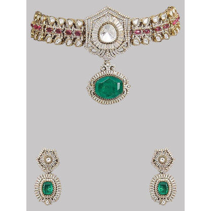Auraa Trends Antique Gold-Plated Green Stone Kundan Choker Jewellery Set