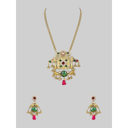 Auraa Trends Exquisite Green and Ruby Traditional Jewellery Set