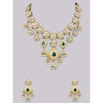 Auraa Trends Royal Gold-Plated Green Stone Bridal Jewellery Set