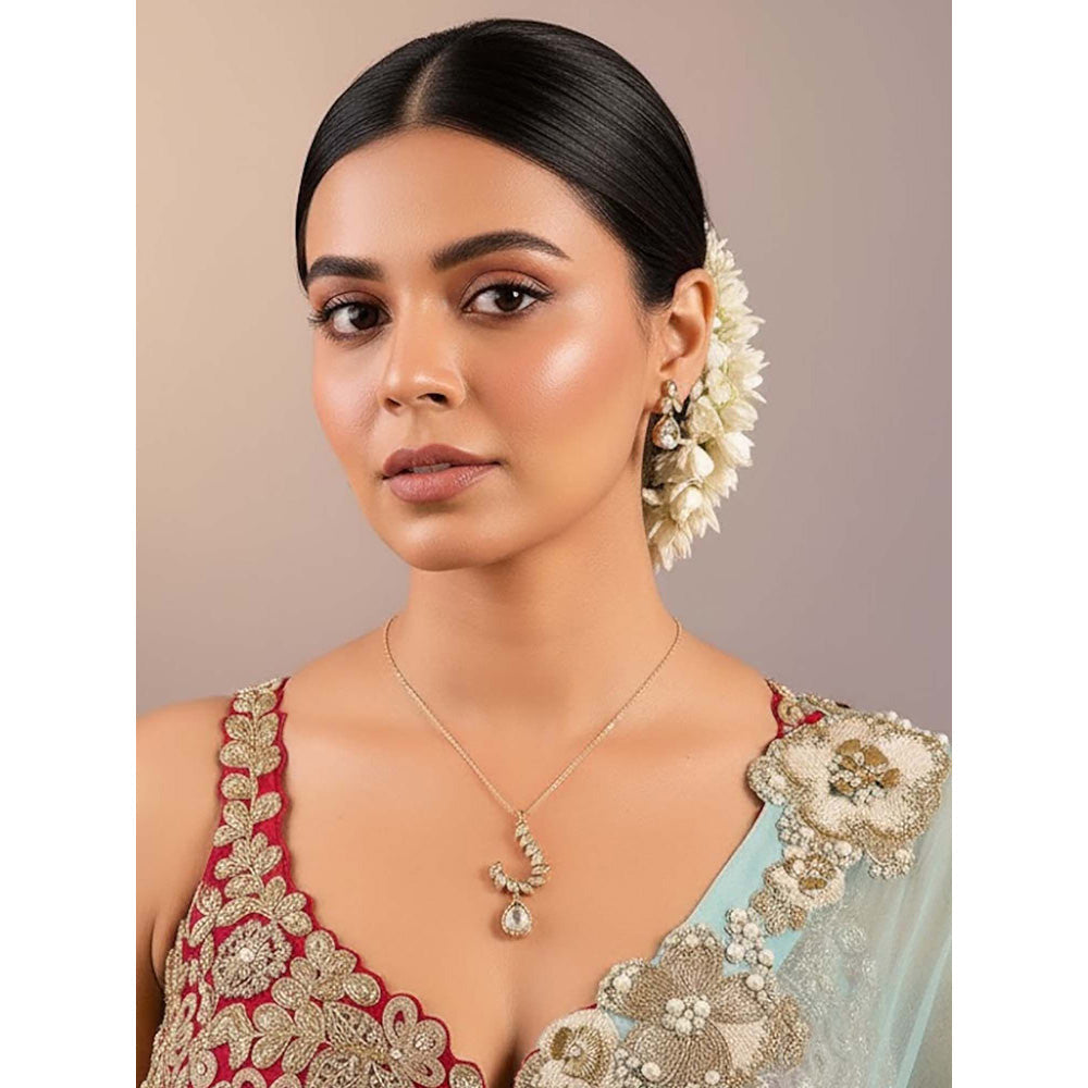 Auraa Trends Gold-Plated Kundan Pendant Jewellery Set with Green and White Stones for Women