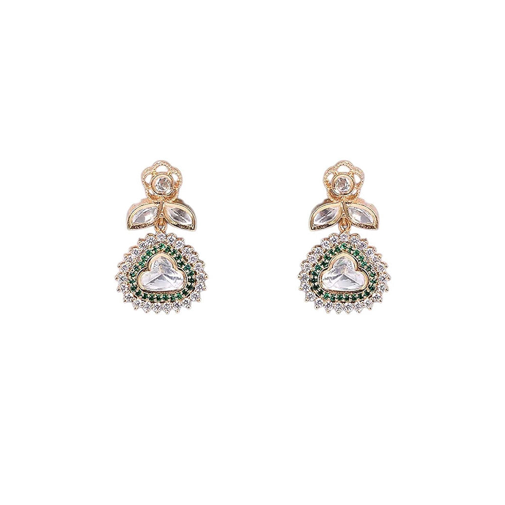 Auraa Trends Gold-Plated Kundan Pendant Jewellery Set with Green and White Stones for Women