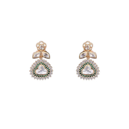 Auraa Trends Gold-Plated Kundan Pendant Jewellery Set with Green and White Stones for Women