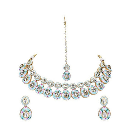 Auraa Trends Pastel Green Enamel Gold-Plated Kundan Necklace with Earrings and Maang Tikka