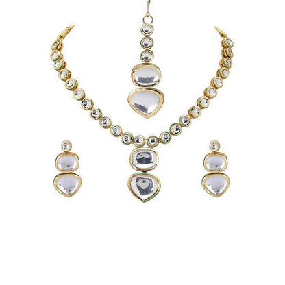 Auraa Trends Traditional Kundan Mirror Polished Necklace with Earrings and Maang Tikka